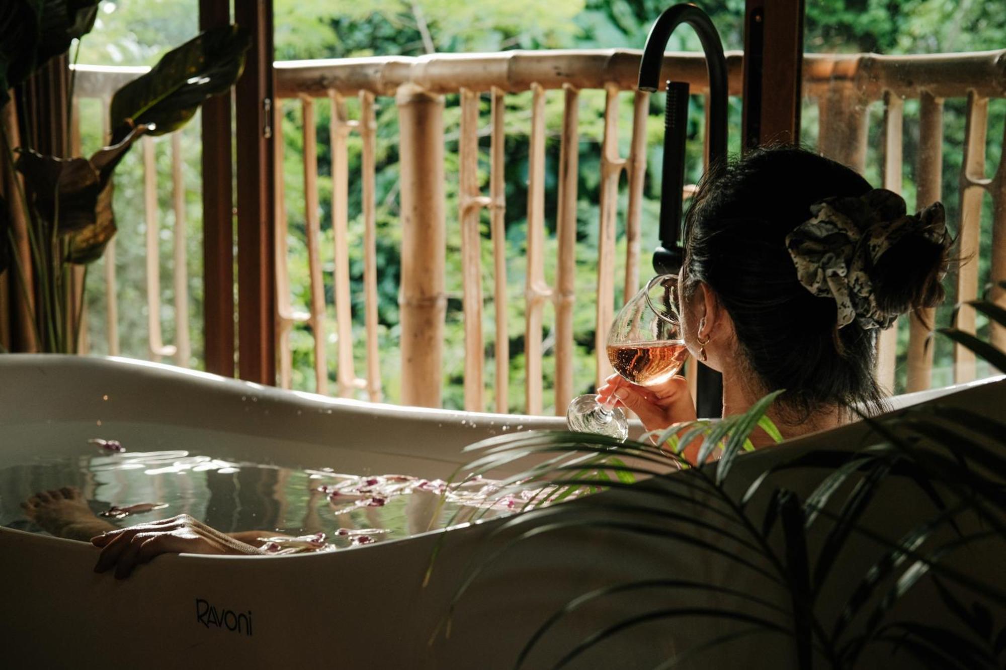 Treehouse De Valentine Villa Balamban Kültér fotó